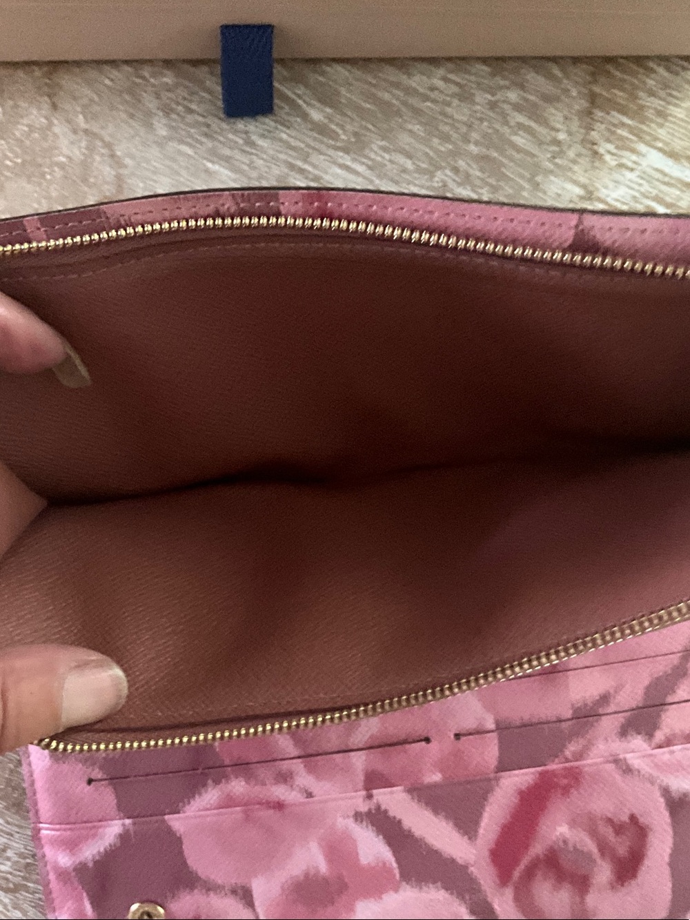 Rare Louis Vuitton Monogram Ikat Insolite Wallet from the 2013 collection. - Picture 4 of 11